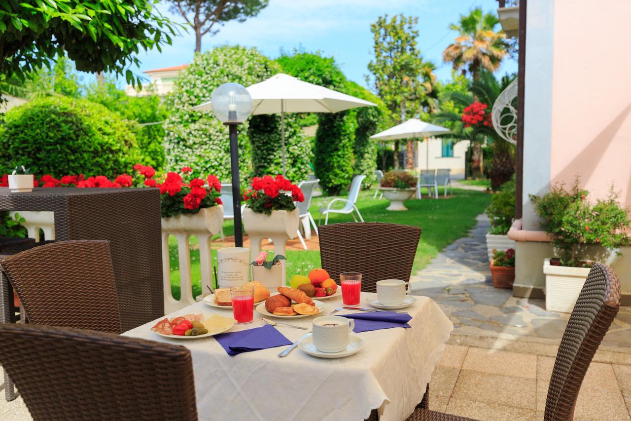 Hotel Ambra Forte dei Marmi Kültér fotó